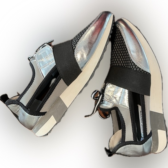 Steve Madden Arctic Sneaker In Silver Multi, Athleisure Oxford Size W8.5 NWOT - Picture 5 of 8